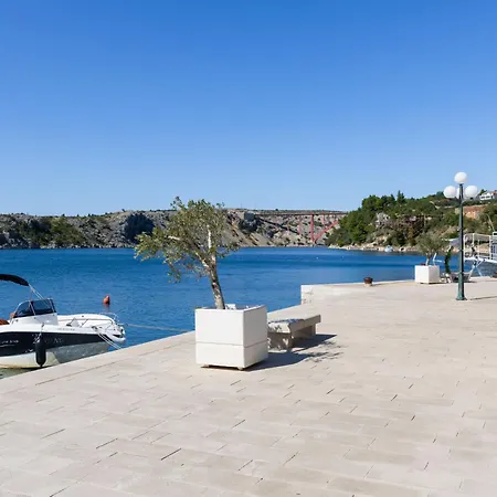 Maja-3 By Interhome شقة ماسلينتسا