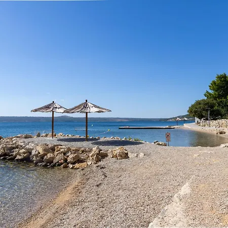 Maja-3 By Interhome ماسلينتسا